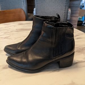 Blondo waterproof leather booties